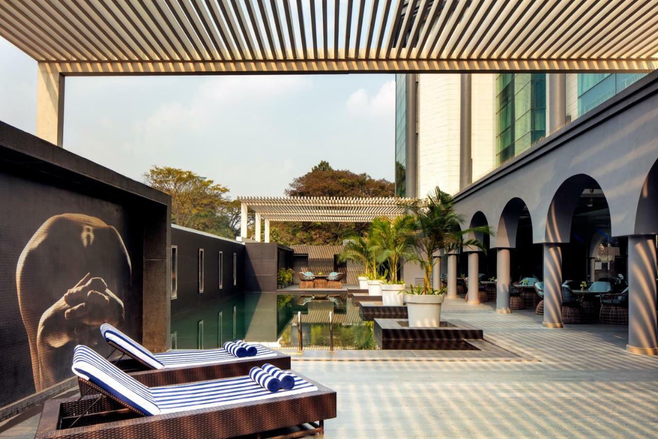 Radisson Blu Atria Bengaluru Hotel Luaran gambar