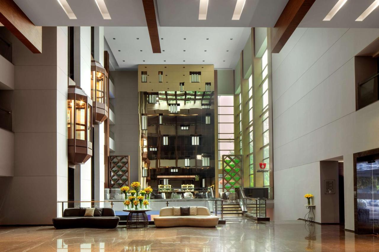 Radisson Blu Atria Bengaluru Hotel Luaran gambar